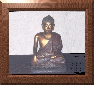 Buddha Altar.jpg (50713 bytes)
